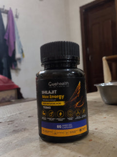 Cuehealth Shilajit Max Energy bottle shared by Arjun Sharma